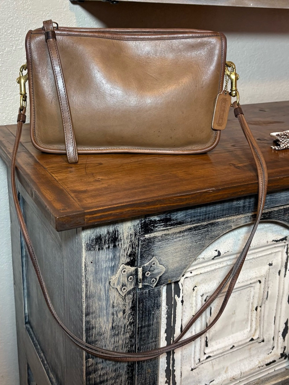 Vintage Coach Basic Bag, made in USA, pre-1994 creed, circa 1980’s